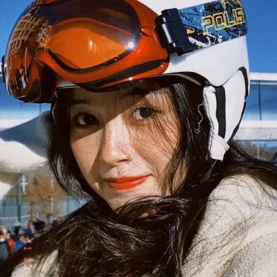 他在窥视你